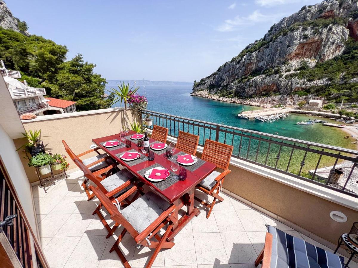 Apartment Cesare 3 Zastražišće المظهر الخارجي الصورة