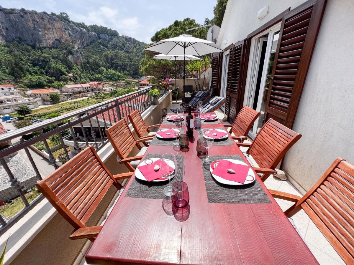 Apartment Cesare 3 Zastražišće المظهر الخارجي الصورة