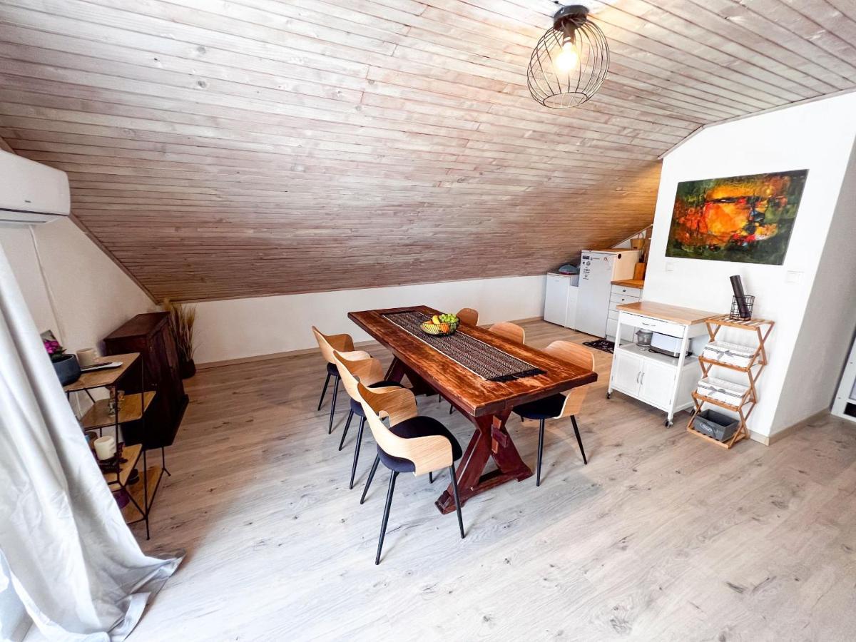 Apartment Cesare 3 Zastražišće المظهر الخارجي الصورة