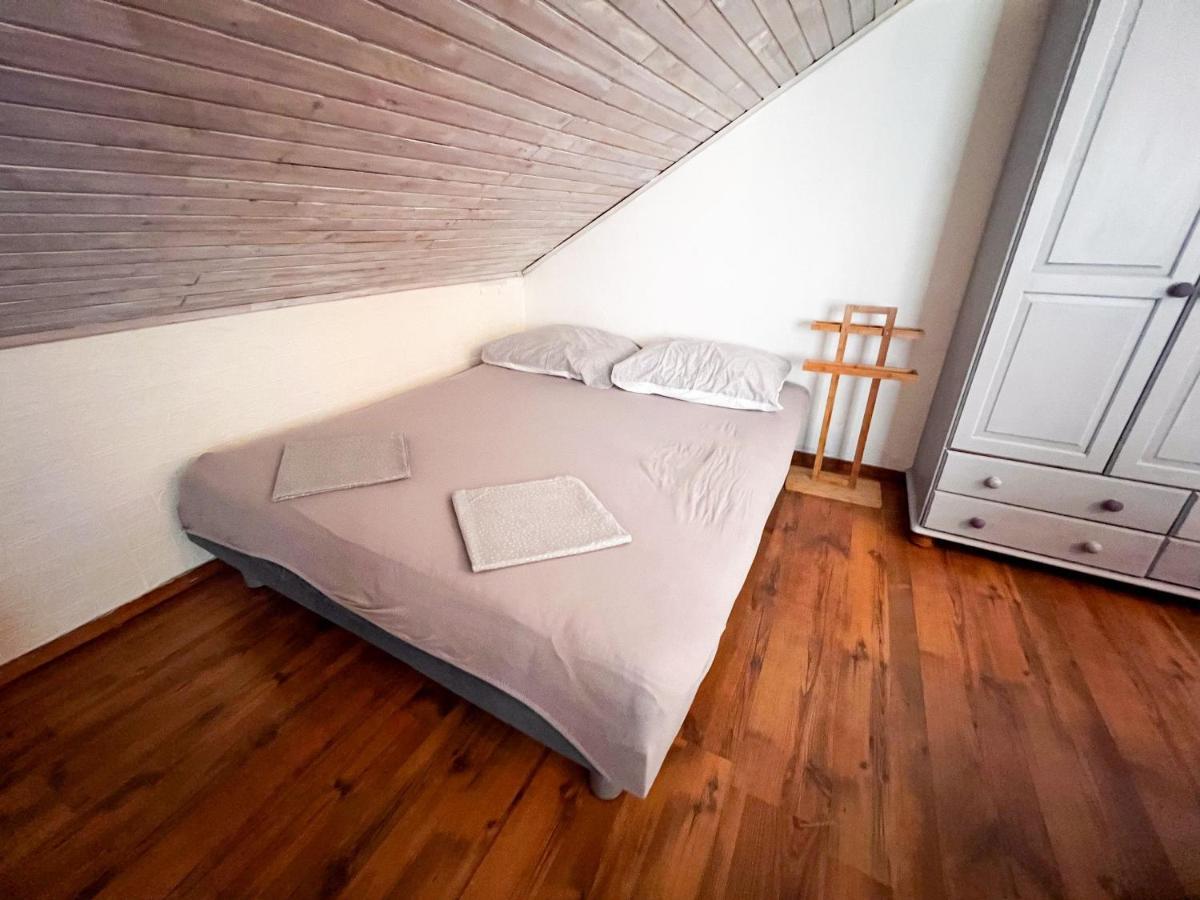 Apartment Cesare 3 Zastražišće المظهر الخارجي الصورة